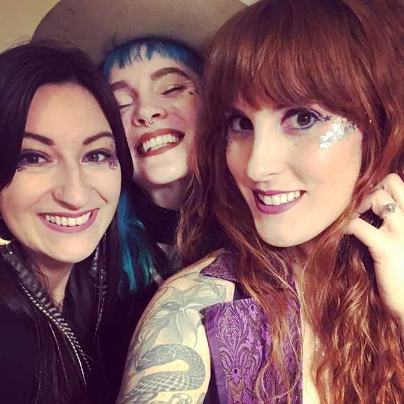 Meet your Posher, Kati - Picture 7 of 13